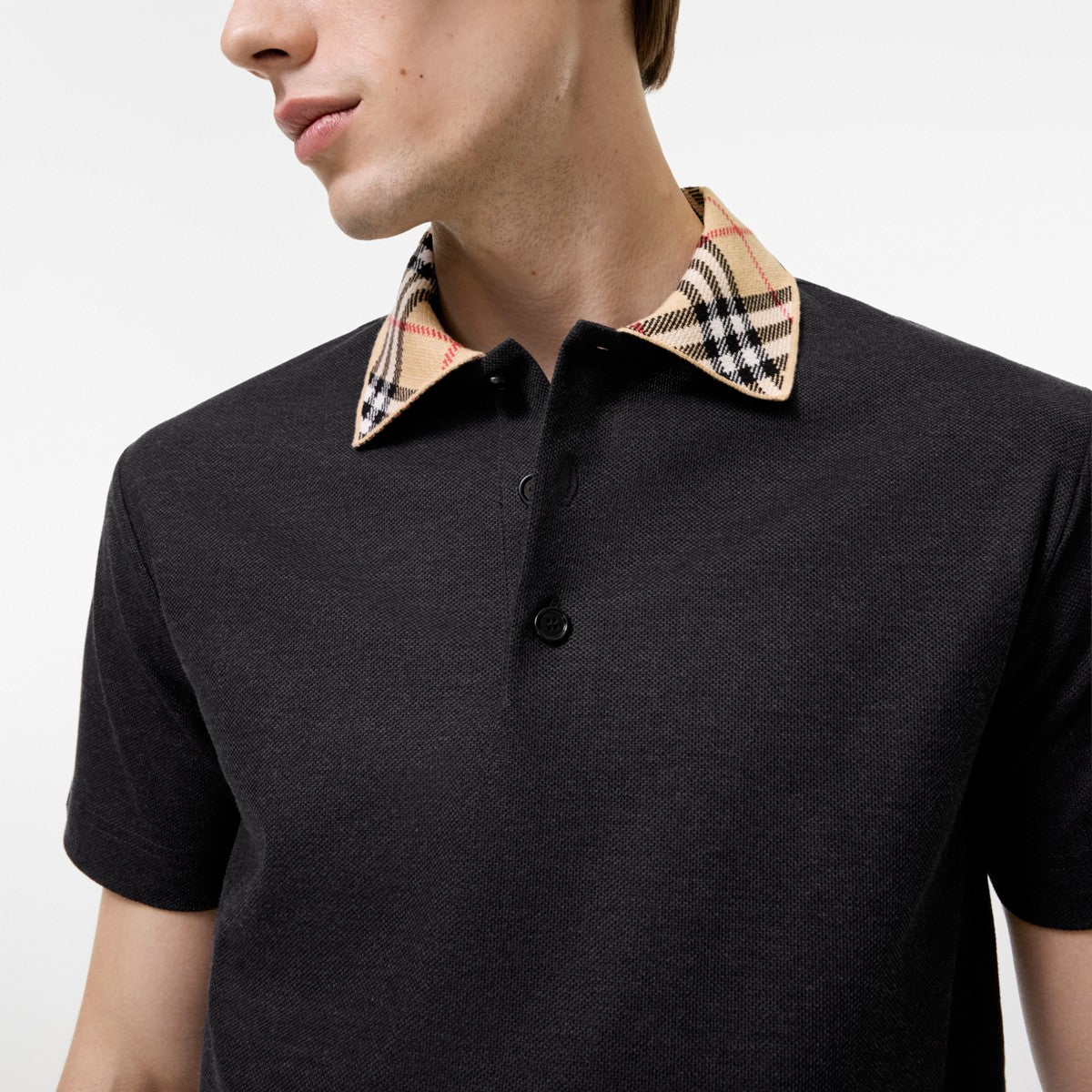 قميص بولو من بربري