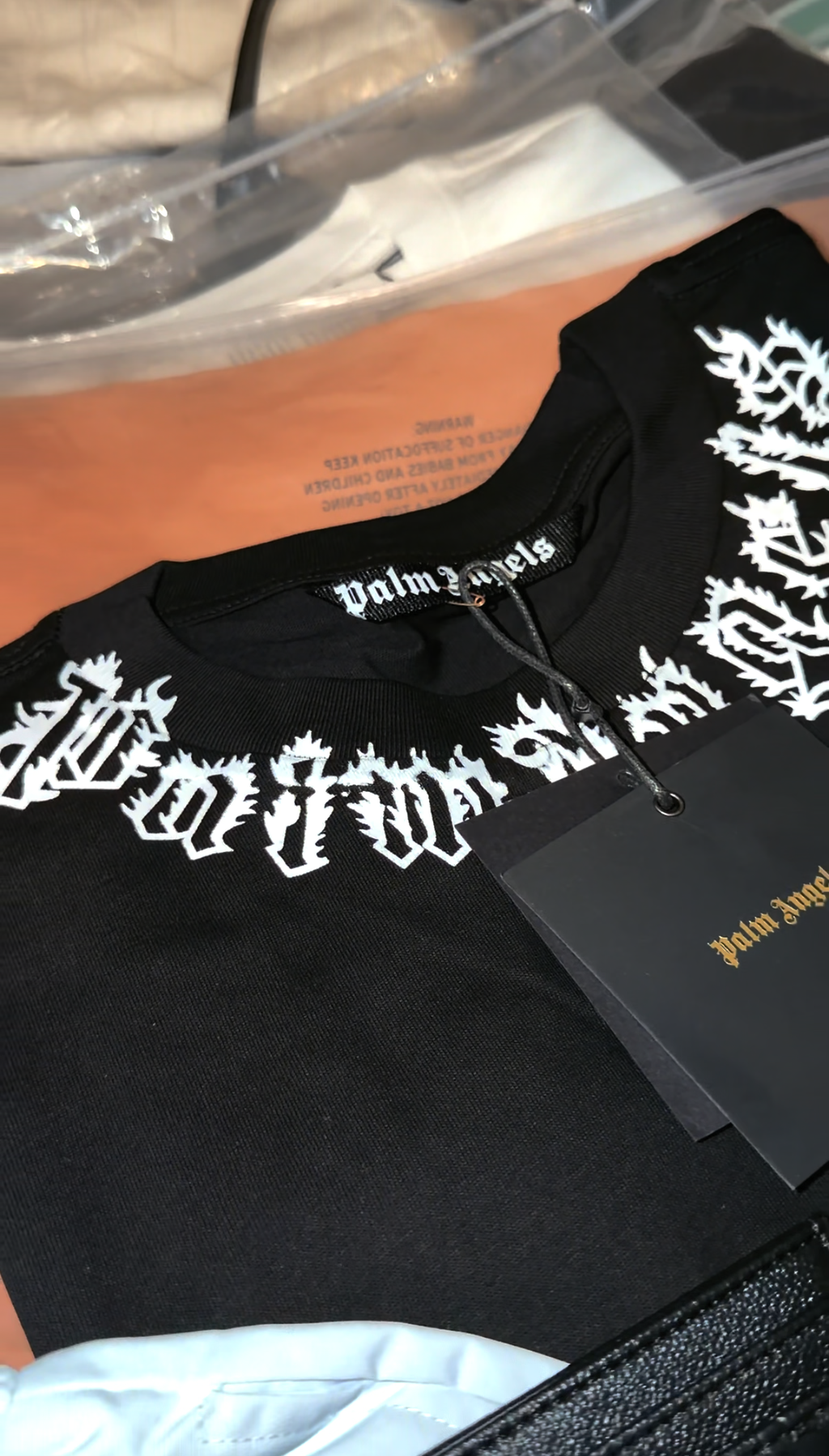 Palm angles neck logo t-shirts