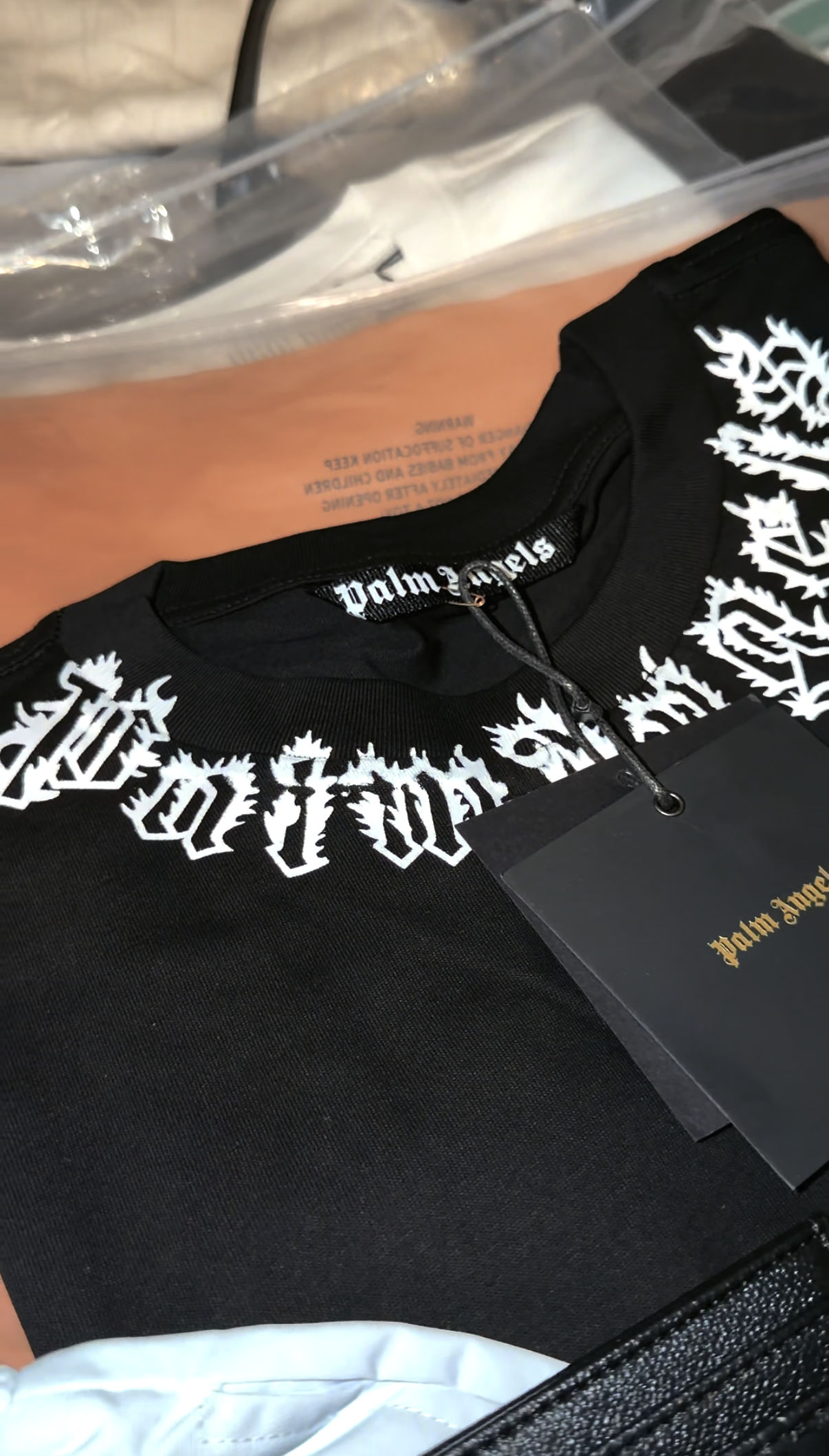 Palm angles neck logo t-shirts